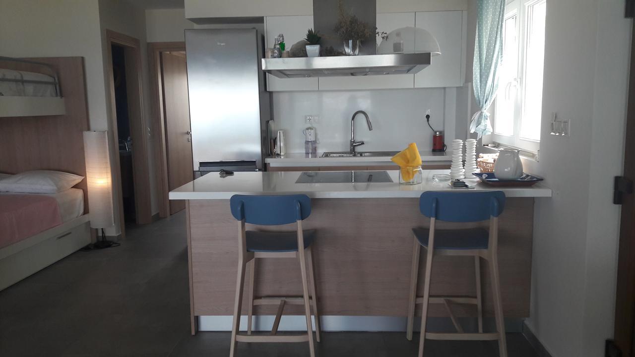 קוקינוס פירגוס Rodia Beach Suites מראה חיצוני תמונה