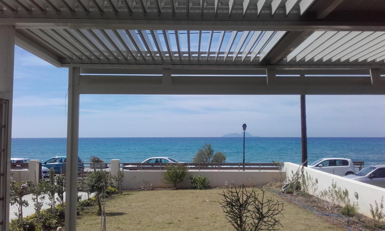 קוקינוס פירגוס Rodia Beach Suites מראה חיצוני תמונה