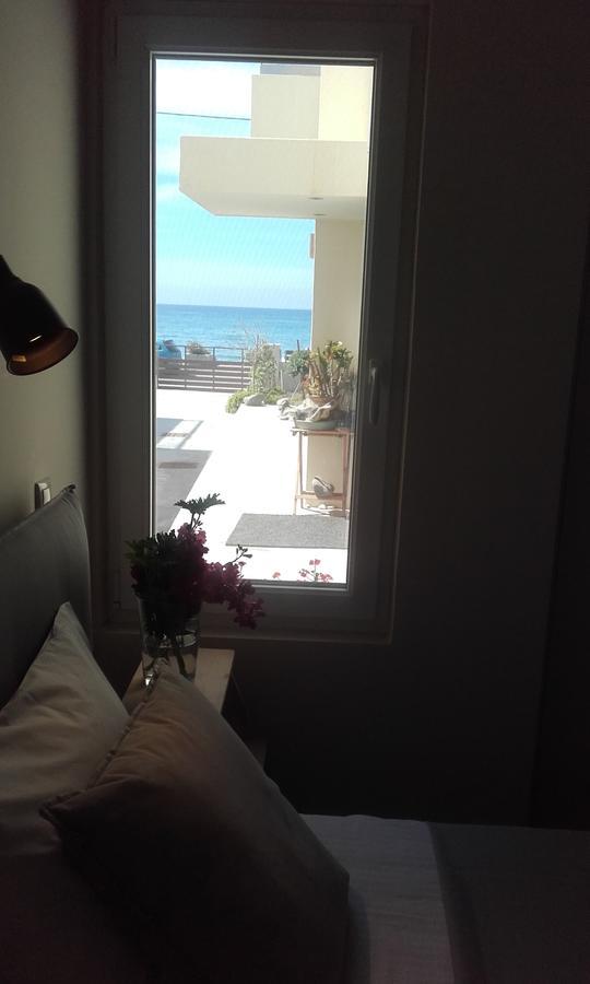 קוקינוס פירגוס Rodia Beach Suites מראה חיצוני תמונה